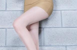 Beautyleg – 在Brenda为你呈现的奶牛照片上，我又找到了新资源！