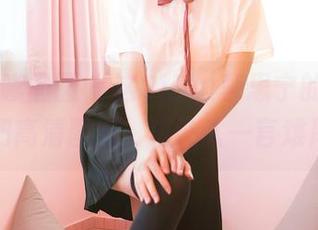 Feilin嗲囡囡 – 这SiByl李思宁的女神光环和高清图包，真让人一言难尽。