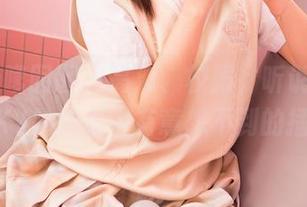Feilin嗲囡囡 – 高清、校服，听说陈雅漫VICKY的图集中有意想不到的插曲！