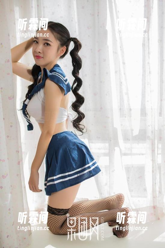 GIRLT果团网-王语纯 GIRLT果团网 - 看王语纯的毛衣私房!图片中竟有种莫名的温馨感,喜欢。
