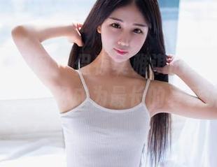 GIRLT果团网 – 保存莫雅淇的夏日图包，你的相册将成为最长的夏季讲话