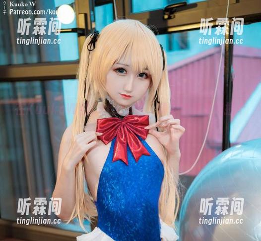 KuukoW 在KuukoW的Catura里,偶尔也被美图撞个满怀!