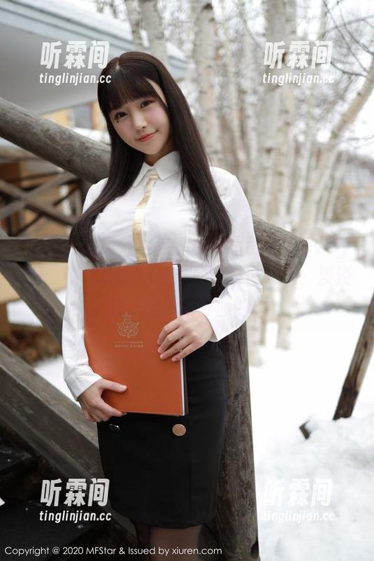 MFStar模范学院-youOvOyou MFStar模范学院 - 图库里的youOvOyou,清纯得像一杯未加糖的白开水,淡淡的,但还挺舒服的。