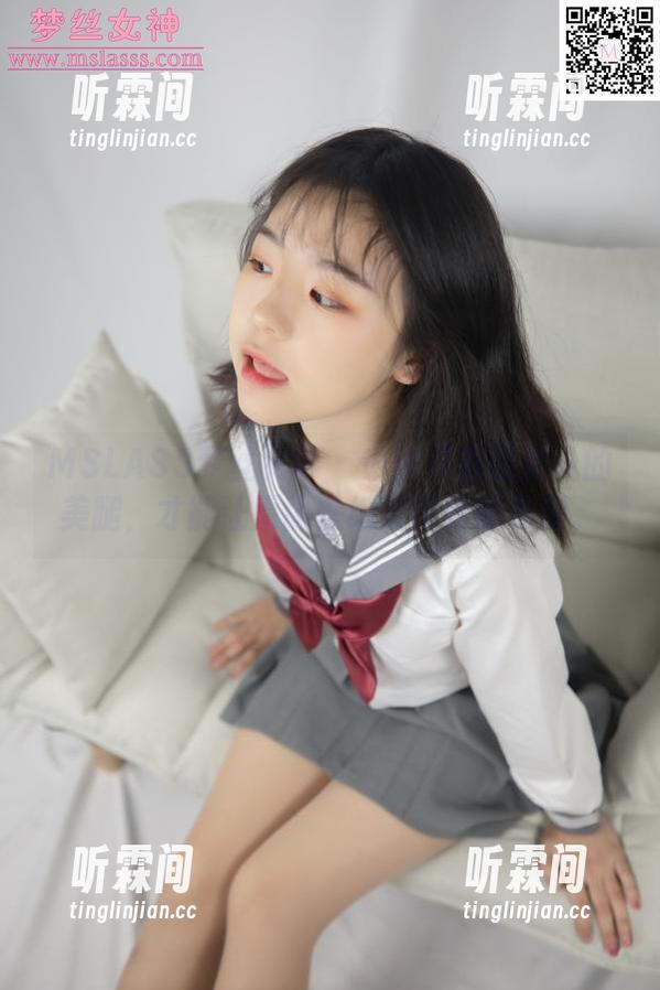 MSLASS梦丝女神-张灵儿 MSLASS梦丝女神 - 也许只有张灵儿的美腿,才能让原图壁纸变得如此有趣。