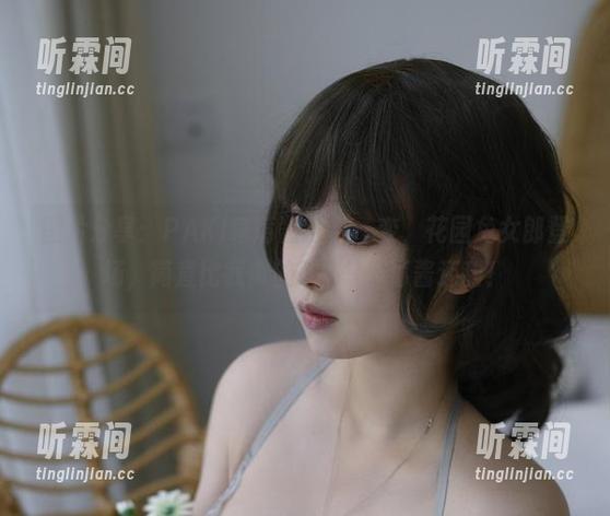 PAKI草莓酱 图片分享:PAKI草莓酱摇身一变,花园兔女郎登场,简直比我做的PAKI草莓酱还甜!