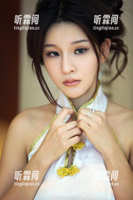 TuiGirl推女郎-纯小希 TuiGirl推女郎 - 纯小希的私房秘籍:原图里的“足”事