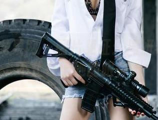 UGirls尤果网 – 图片见证：周妍希的温柔不止在于她的眼神。