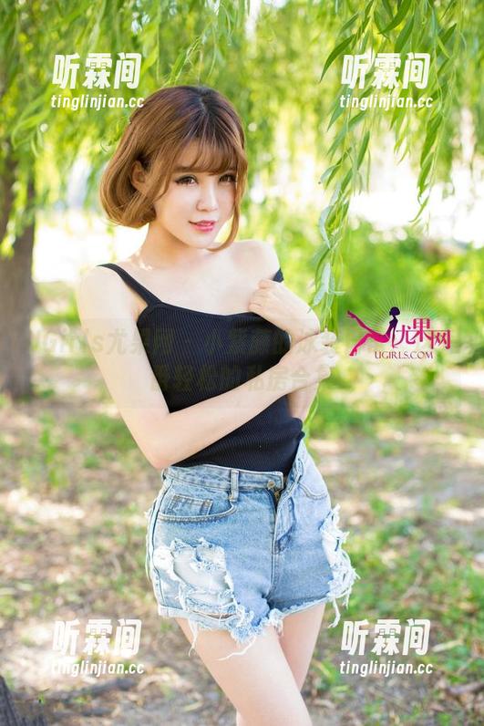 UGirls尤果网-小紫藤 UGirls尤果网 - 小紫藤的泳装日常:这一番轻松的私房合集