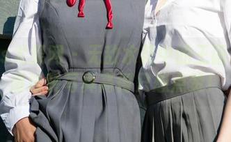 UGirls尤果网 – 无敌水花中的王语纯：高清泳装写真高得只想点赞！
