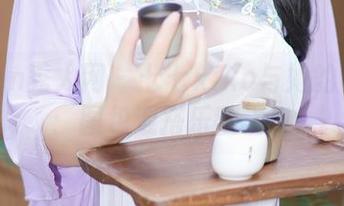 Xiuren秀人网 – 七七kiko与她的牛仔裤：图包混搭乐翻天！
