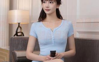 Xiuren秀人网 – 于诺诺ise的图集：夏日清凉，真让人想问问冰淇淋在哪？