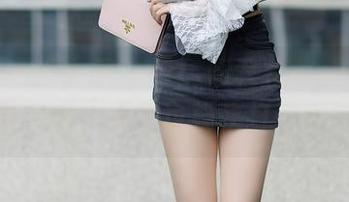 Xiuren秀人网 – 看！卓君Jeanes的免费写真，天使也要来打卡呀！