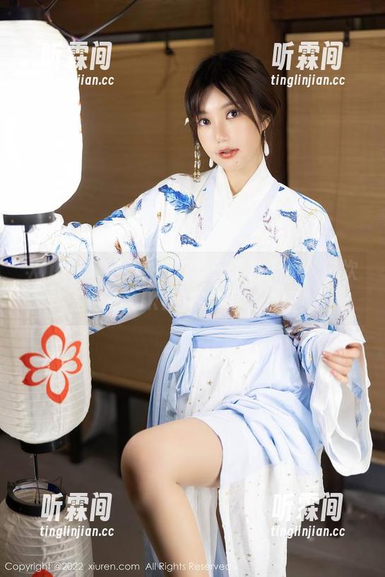 Xiuren秀人网-芭比KIKI Xiuren秀人网 - 丝袜和棉袜?不,这次是芭比KIKI的棉袜写真套图!