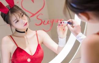 Xiuren秀人网 – 原图中，金妍兮Saki在海边的一瞬，不知道她在想啥？