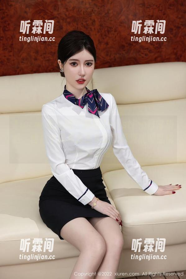 Xiuren秀人网-黄可Christine Xiuren秀人网 - 黄可Christine日常精选:图片中藏着我丢失的蓝莓牙线和乱成一团的思绪!