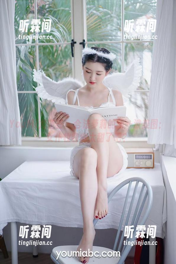YouMi尤蜜荟-合法萝莉 YouMi尤蜜荟 - 合法萝莉的新一波美图:女仆妆容也太甜了吧?
