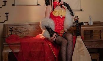 这组写真，yuuhui玉汇把粉色用到了极致，完全不想抱头痛哭了！