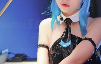 这是yuuhui玉汇的双马尾美图，完全舍不得眨眼。