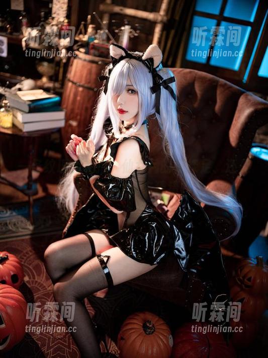 仙女月 一条纹理的私拍,仙女月的是裸足、还是资源?让我来猜猜。