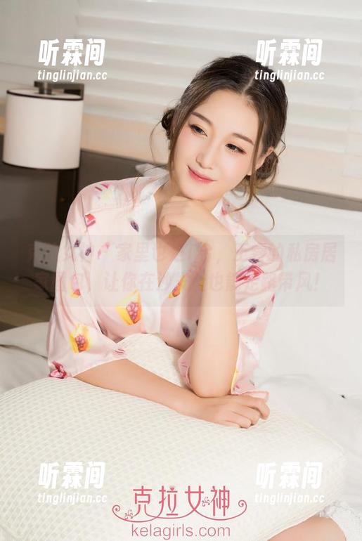 克拉女神 - 家里也是T台，王睿的私房居家图包，让你在沙发上也能走路带风！