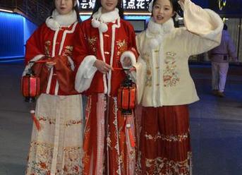 初夏女神 – 轻松搞定最新资源，环环的学院气息等你初探