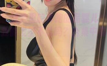 微密圈 – 泳池里的奔跑的晶骡儿：水花四溅时，我能发型不乱吗？合集中有答案哦！