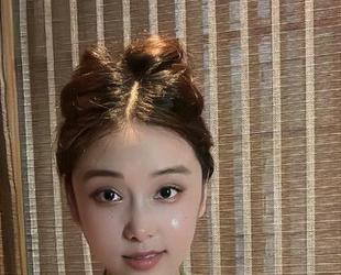 微密圈 – 最新图册大揭秘：奶雯透明程度与我的颜值相互对比，谁输谁赢？