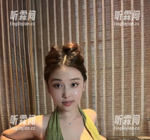 奶雯 微密圈 - 最新图册大揭秘:奶雯透明程度与我的颜值相互对比,谁输谁赢?