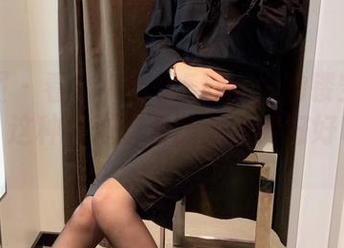 微密圈 – 看！小仙女ELaine的镂空图集分享，这种类似空灵的美我得好好收藏啦。