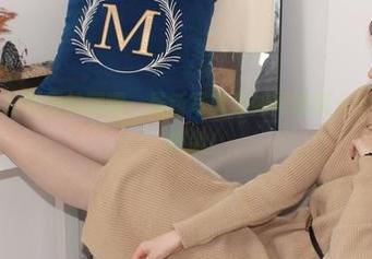 小众视觉 – 校园里的嘤嘤，最新写真集如同课间十分钟的小跳跃，抓紧！