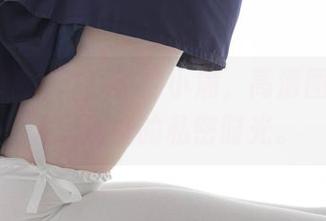 少女秩序 – 浴缸里的小满，高清图包带你进入别样的私密时光。