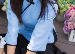 尤果网 – 最新的水手服套图，细节里藏着于梓馨的不走寻常路啊！