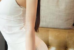 尤果网 – 图包里的李思宁，JK一套更比一套心机，今天又要饱眼福了吗？