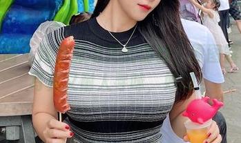 微密圈 – 观察张老师的蕾丝，原图露骨，写真又耐人寻味，妙啊！