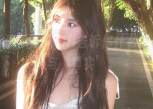 在浴缸里，怡子yiii告诉你什么是‘高清’与‘真实’。