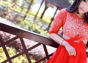 推女神 – 校服合集终极召唤，岑苑之barbiebaby教你怎么穿出不一样的校园风。