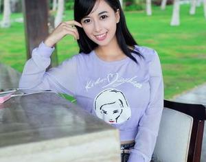 推女郎 – 看木婉晴校服图包，突然怀念那个单纯又烦恼的学生时代。
