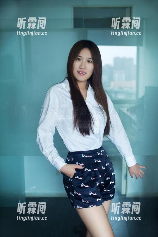 推女郎-艾栗栗 推女郎 - 奶牛套图竟然免费,艾栗栗果然是个大方的人!