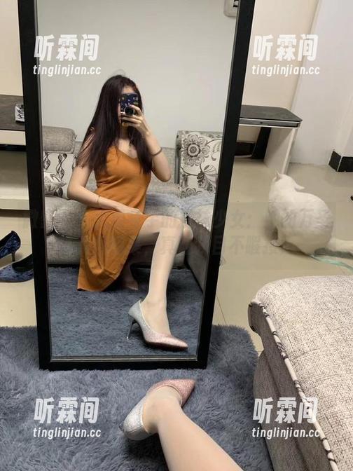 提袜少女 微密圈 - 大显身手的提袜少女:她的万圣节美图图集,真让我目不暇接!
