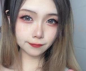末夜787的“蜘蛛侠妹妹”全套作品，身手利落，别有一番风味。