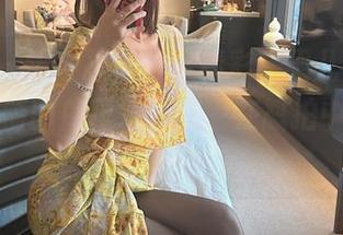 微密圈 – 学会怼，才能精彩！果儿Victoria的高清图库正好支招，在怼拍中重拾自信！