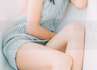 果团网 – 快来免费领取周妍希的黑白套图，或许会意外发现一些新玩意儿！