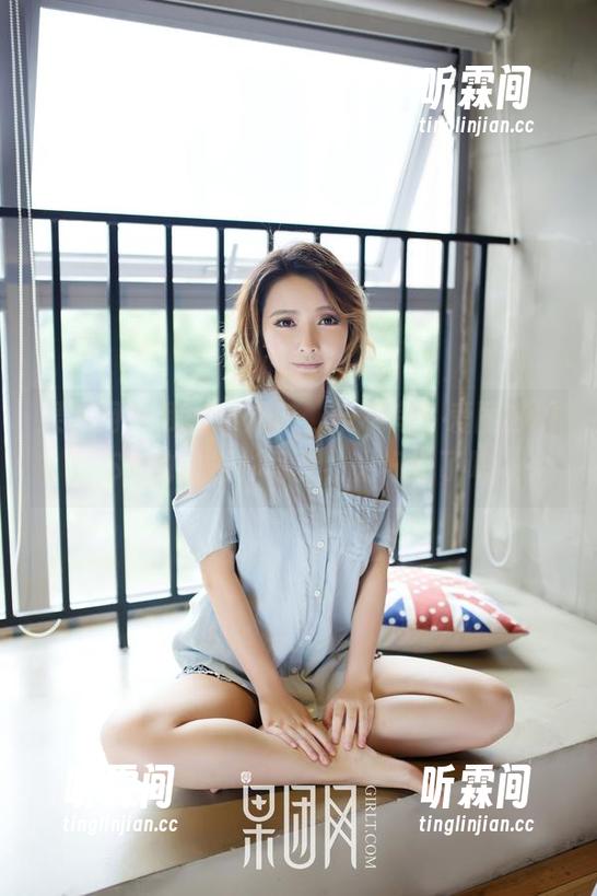 果团网-爱丽莎LISA 果团网 - 我的小心脏,受不鸟!爱丽莎LISA的白衬衫写真,太好看了吧