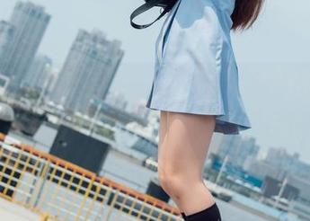 波萝社 – 原图展示：柳侑绮Sevenbaby的七宝最新写真，光影间的微妙诱惑