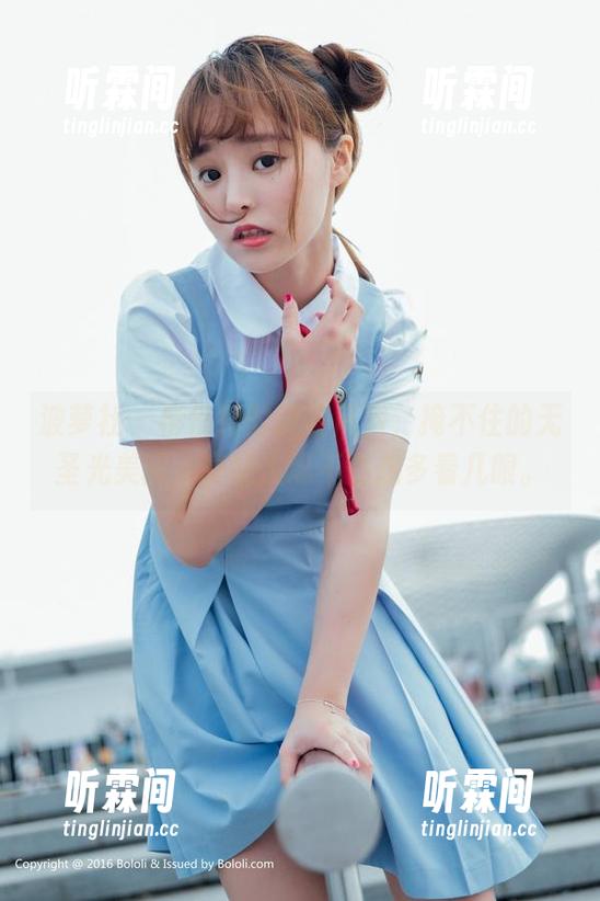 波萝社-柳侑绮 波萝社 - 柳侑绮的眼镜风韵,掩不住的无圣光美图,真让人忍不住想多看几眼。