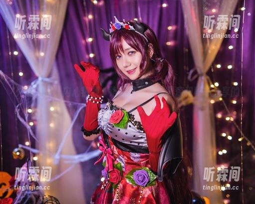 洛丽塔大哥 外表冷峻,内心热烈,洛丽塔大哥的图库和秘书分享的微妙关系