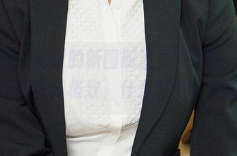 爱尤物 – 歆瑶的新图册温柔击中我，将甜味心醉演绎到极致，什么时候能见面吗？