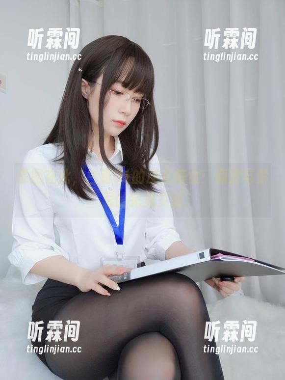 白银81 原图在此,白银81的皮衣修女:调皮与禁忌的完美交融