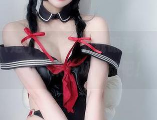 女仆不只是个角色，下载眼酱大魔王w的作品，来一场互动吧！