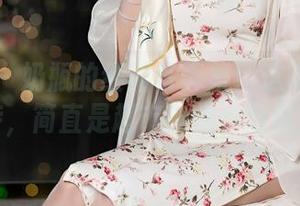 秀人网 – 奶瓶的红裙写真集：这哪儿是模特，简直是超市购物小分队！